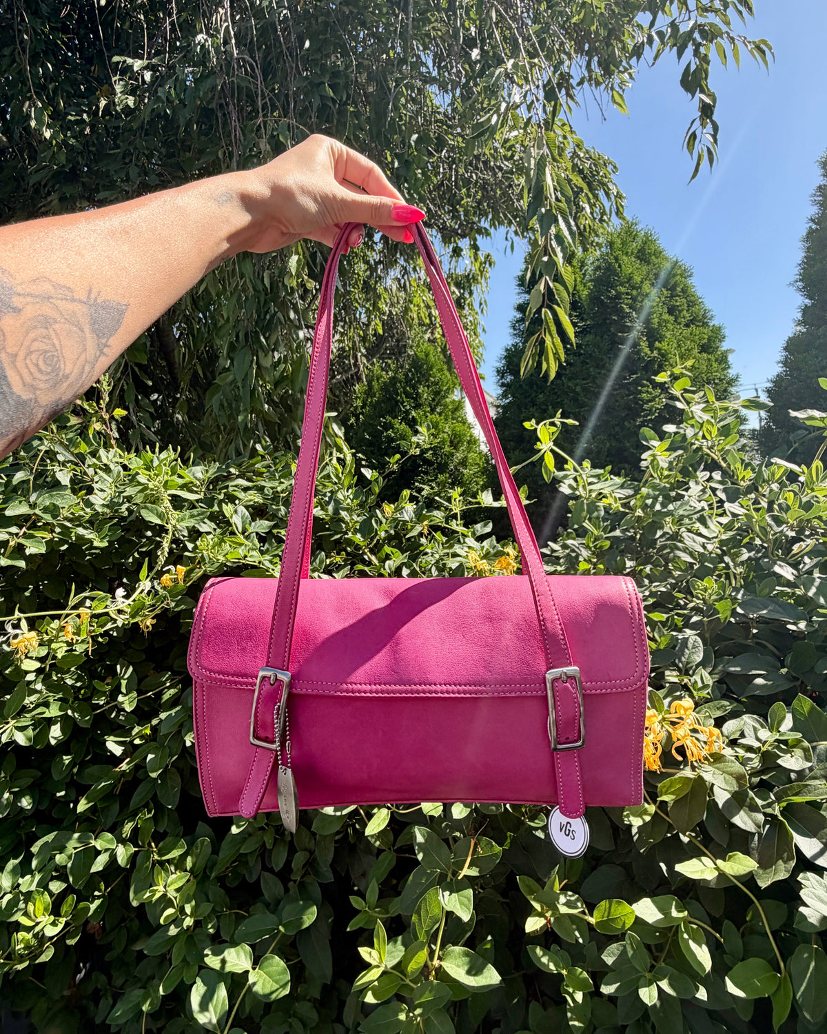 Vintage Y2K Tignanello Fuchsia Magenta Shoulder Baguette Bag