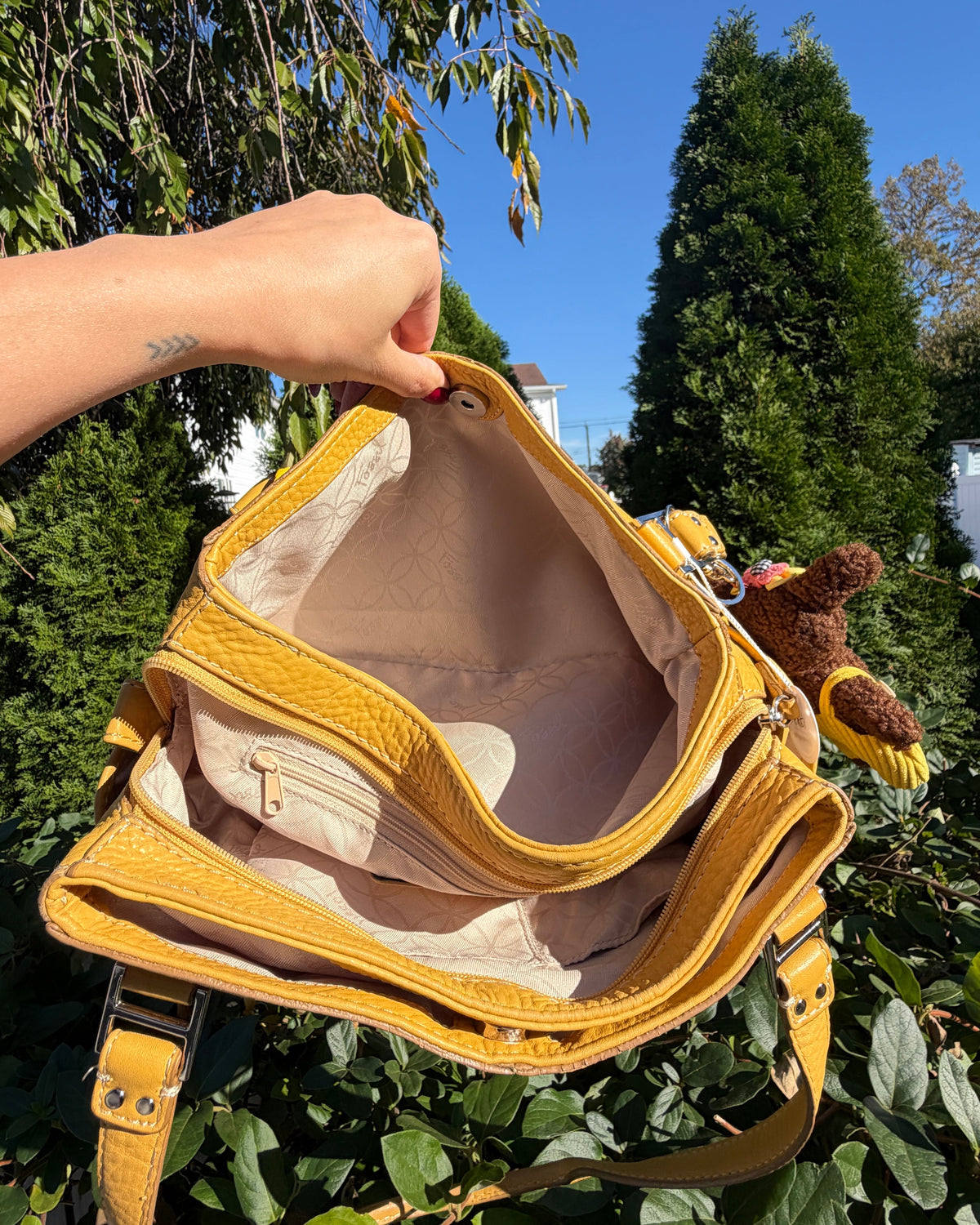 Vintage Y2K Fossil Yellow Leather Baguette Shoulder Bag Purse with Charms