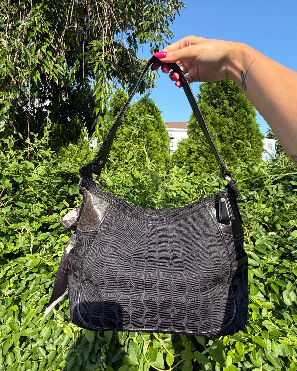 Vintage Fossil Signature Jacquard Shoulder Bag Black Y2K Monogram Hobo