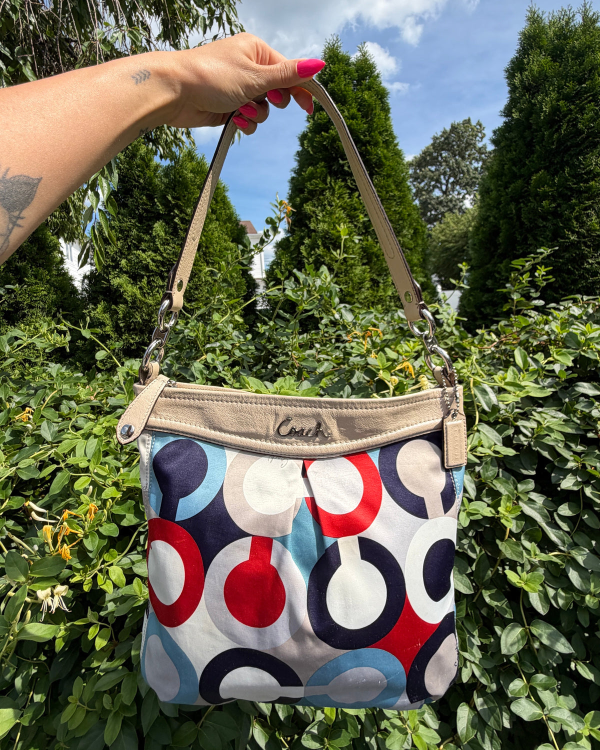 Vintage Coach Op Art Circle Shoulder Bag with Beige Trim Purse