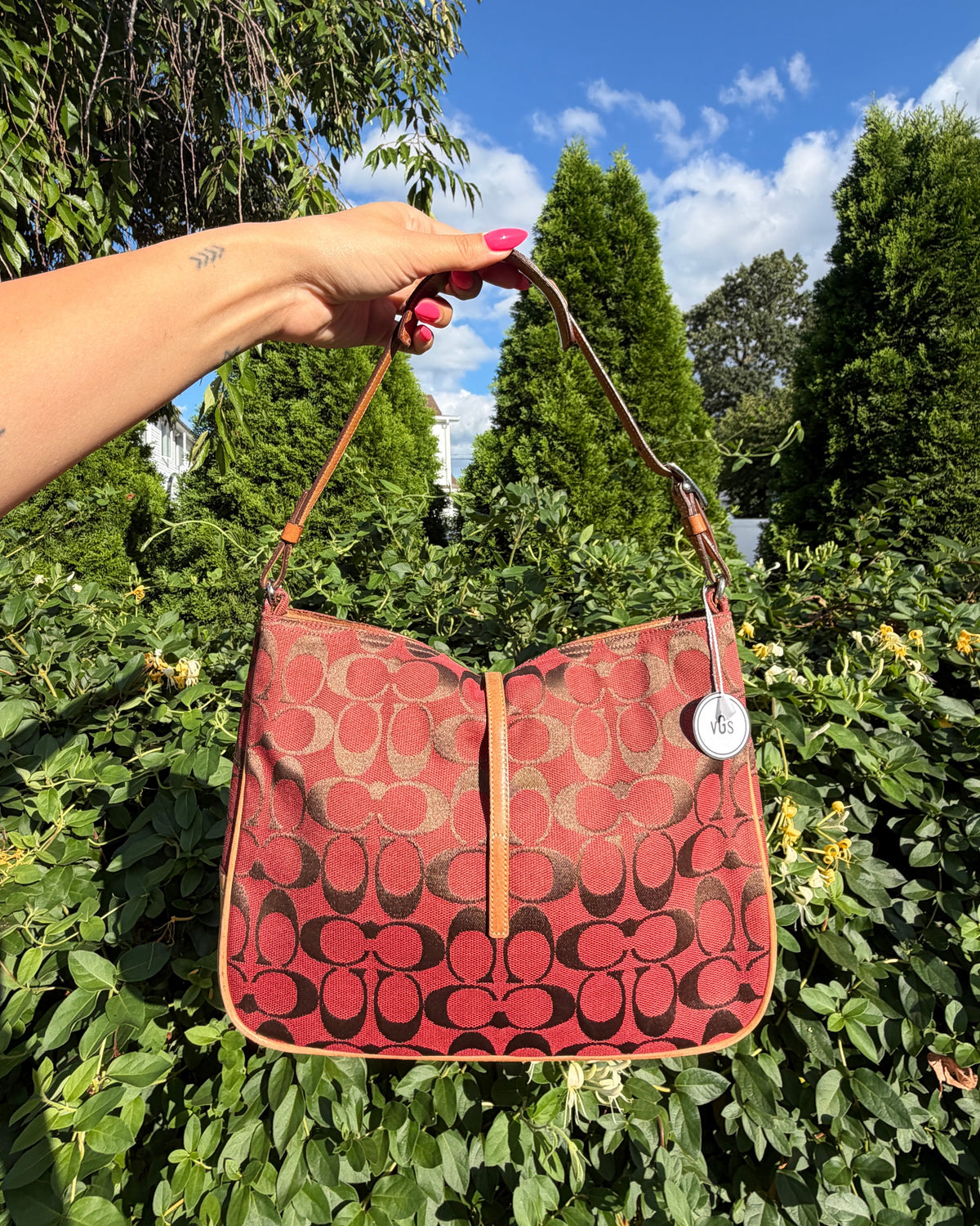 Vintage Y2K Coach Hamptons Signature Clip Shoulder Bag Red Orange Jacquard