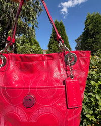 Vintage 2010 Coach Hot Pink Red Patent Leather Tote Bag Y2K Shoulder Purse