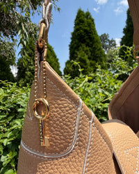 Vintage Fossil Beige Pebbled Leather Hobo Shoulder Bag Y2K Slouchy Flap Purse
