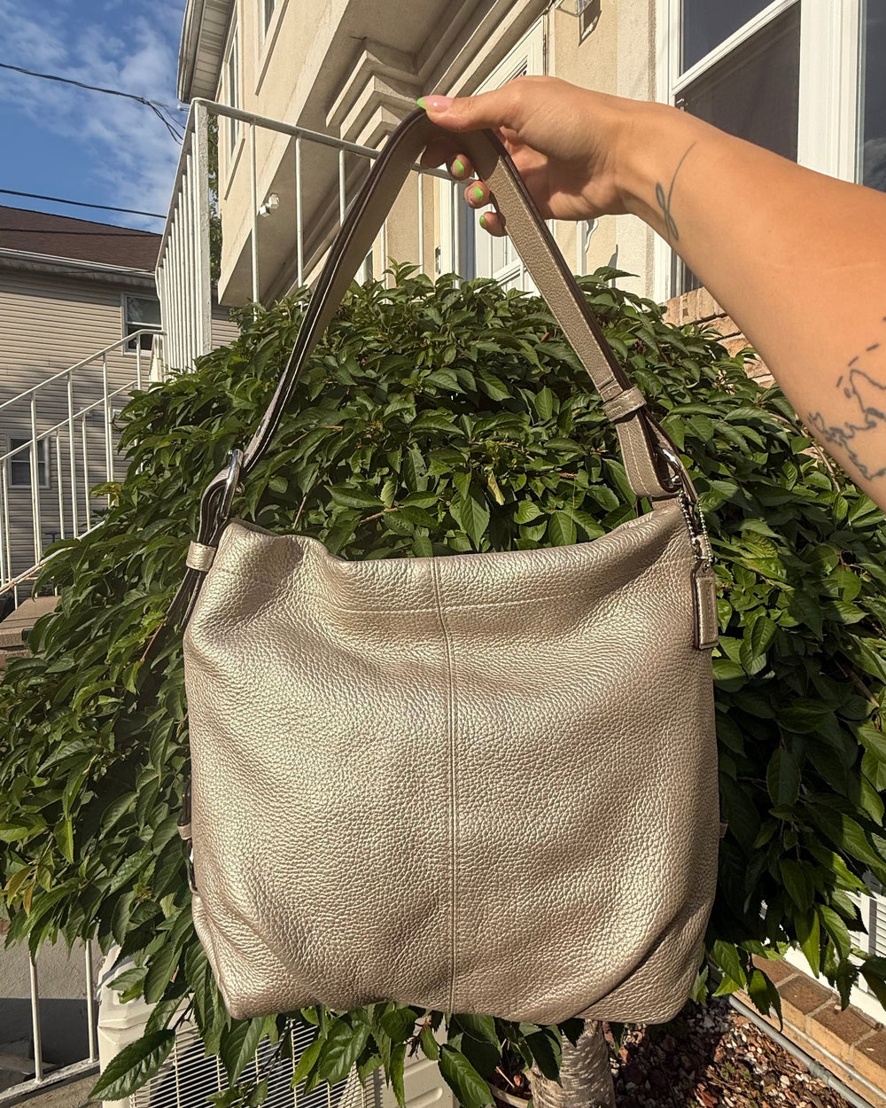 Coach Metallic Silver Gray Pebbled Leather Hobo Shoulder Bag Slouch Tote Purse