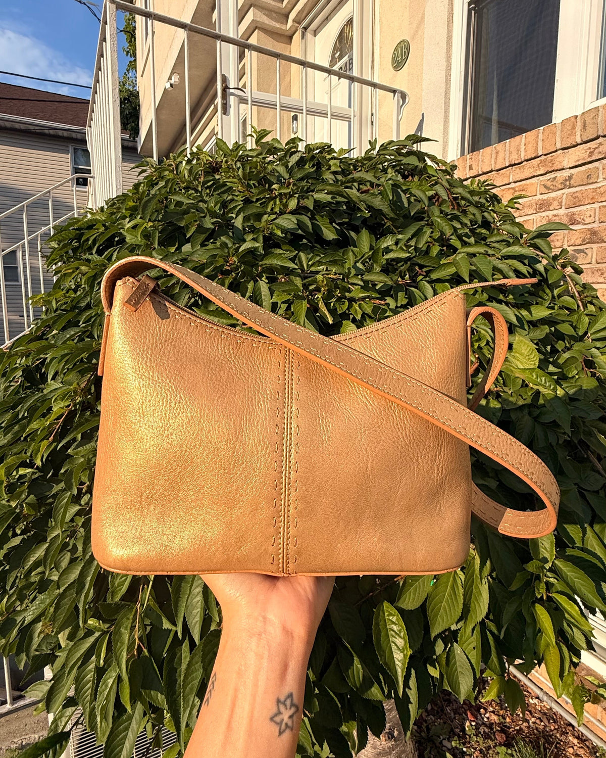 Vintage Fossil Gold Leather Y2K Shoulder Bag Contrast Stitching Boho Purse