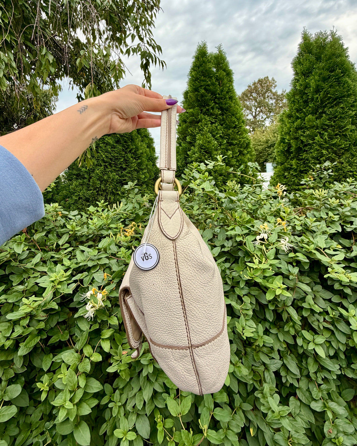 Fossil Tate Ivory Pebbled Leather Shoulder Bag Boho Slouchy Purse