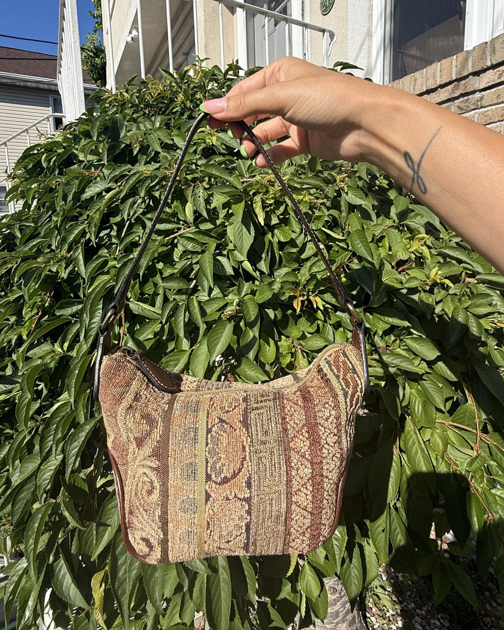 Fossil Vintage Y2K Tapestry Baguette Shoulder Brown Leather Boho Paisley Purse