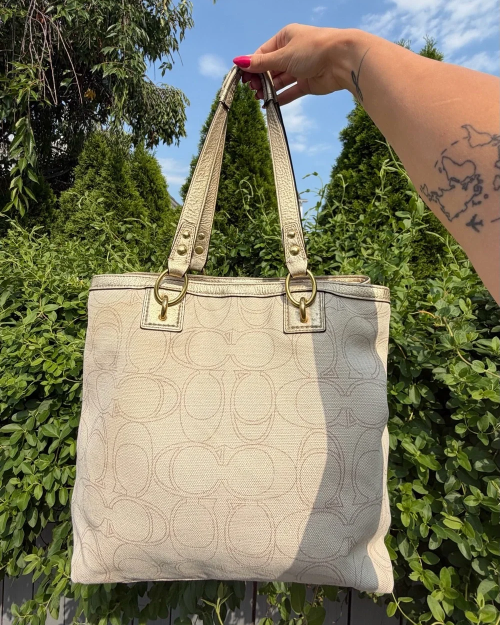 Coach Penelope Signature Ivory Metallic Tote Shoulder Bag